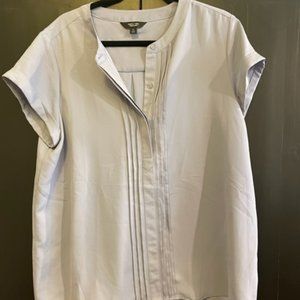Vera Wang Short sleeved Periwinkle Gray blouse with ruffle along button line XL